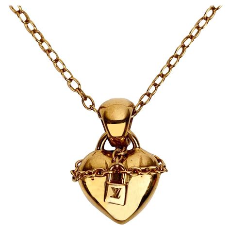 louis vuitton gold love pendant